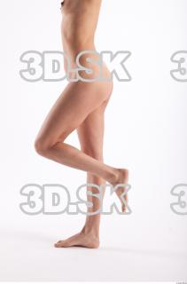 Leg flexing photo references of nude Molly 0006